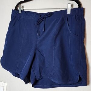 Lands' End women's navy lined active/swim shorts. Plus Size 16.